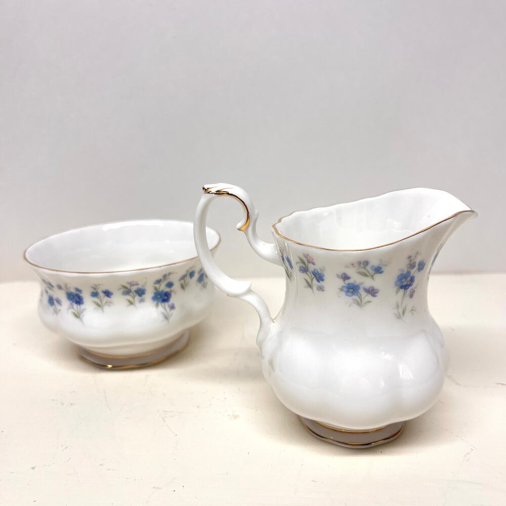 Vintage Royal Albert Memory Lane Bone China Creamer Sugar Bowl